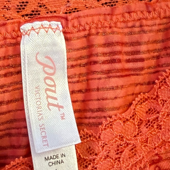 Victoria's Secret Pout Orange Lace Bra - Picture 2 of 8
